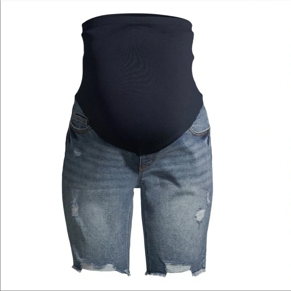 Maternity Bermuda Shorts With Full Panel - Picture 3 of 5